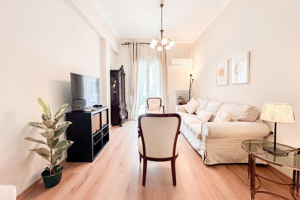 Pame - Classic Athenian In Koukaki Ateny